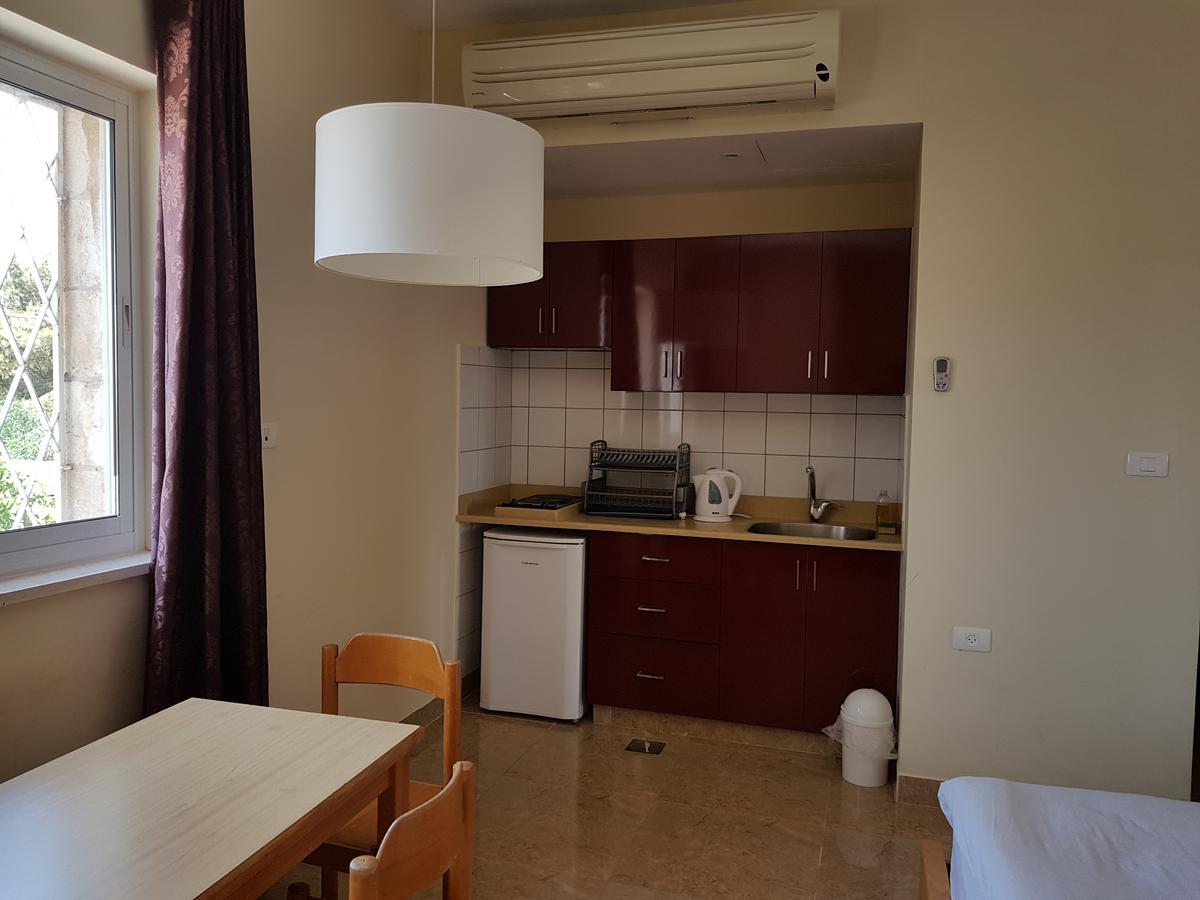 Talitha Kumi Guest House Al-Khader Экстерьер фото