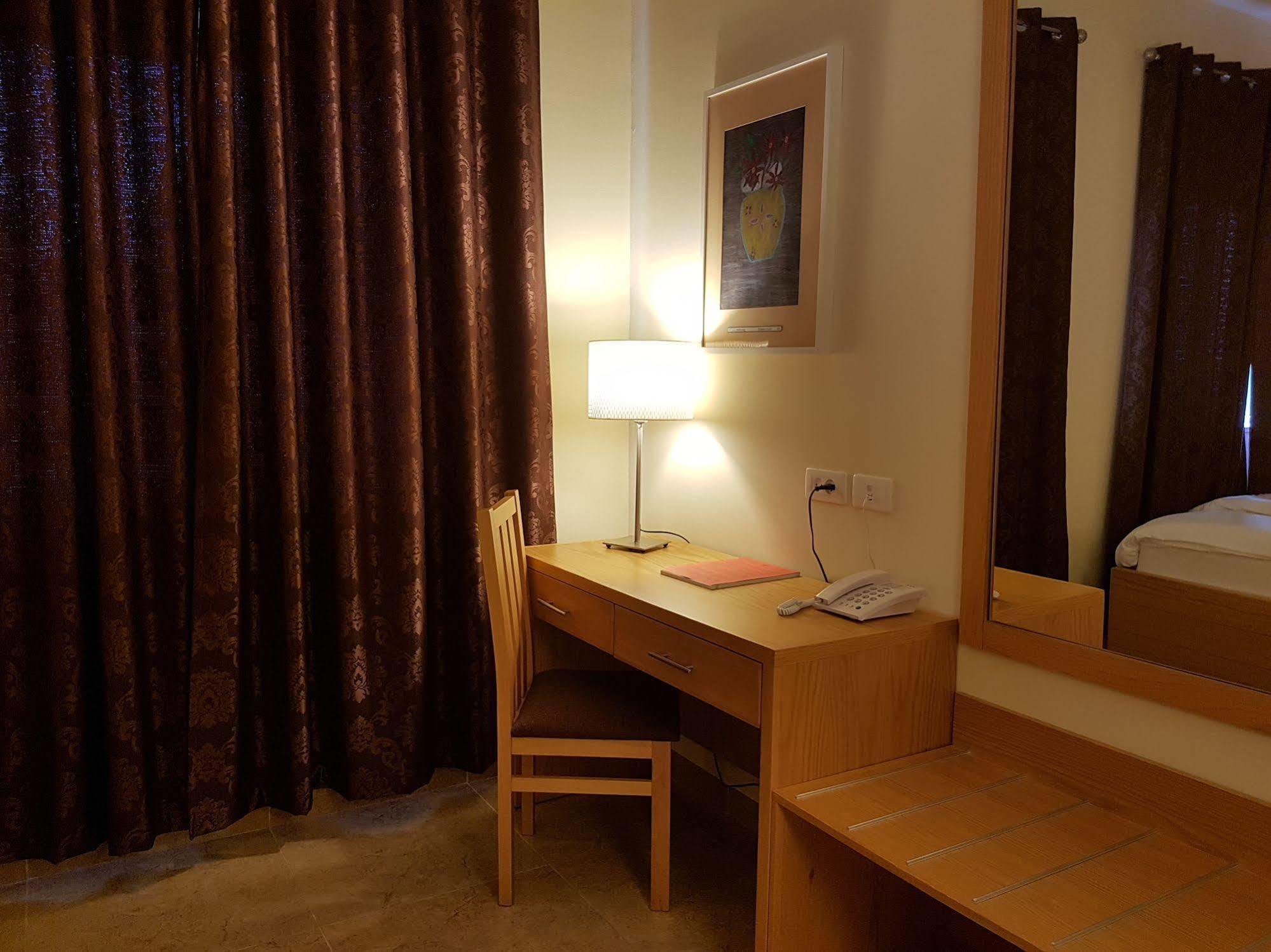 Talitha Kumi Guest House Al-Khader Экстерьер фото